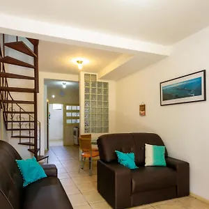 Сasa de vacaciones Sobrado Pé Na Areia Na Da Armação P143, Florianópolis
